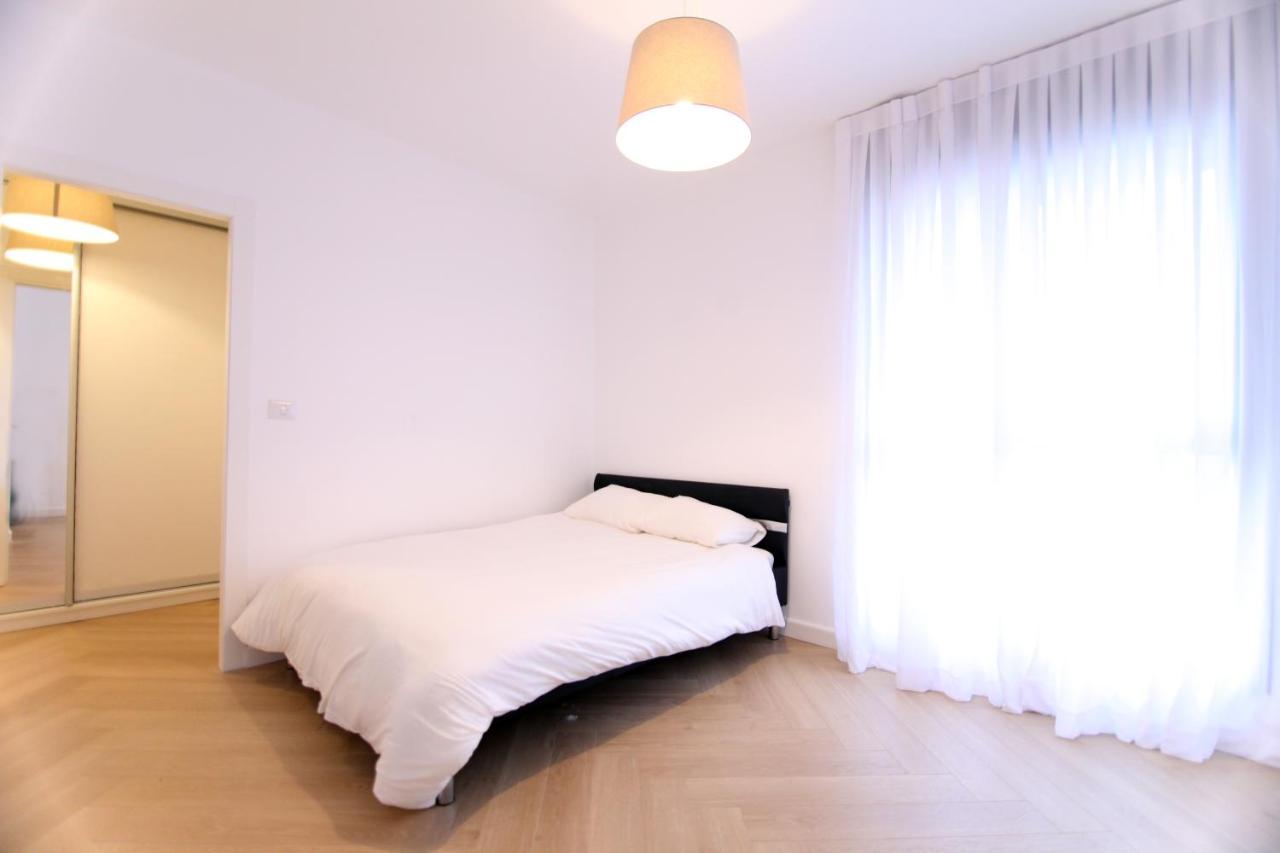 Mini Penthouse Near The Beach Нетания Екстериор снимка